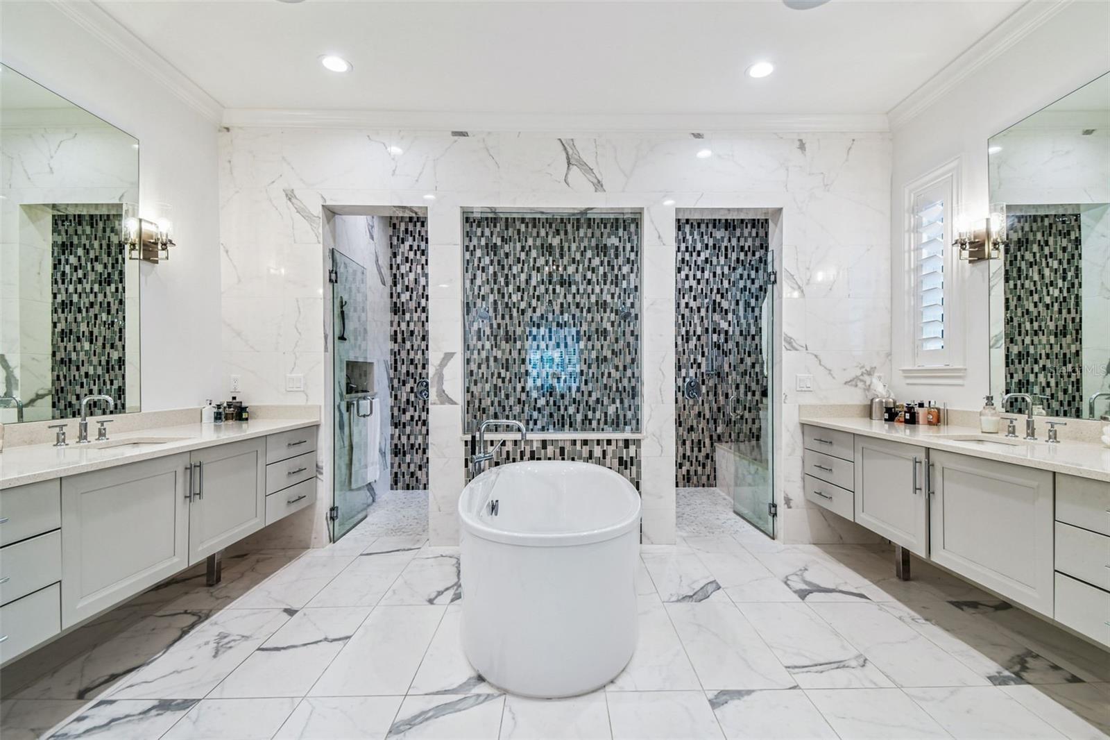 Image 37 of 100 For 8515 Loch Drive