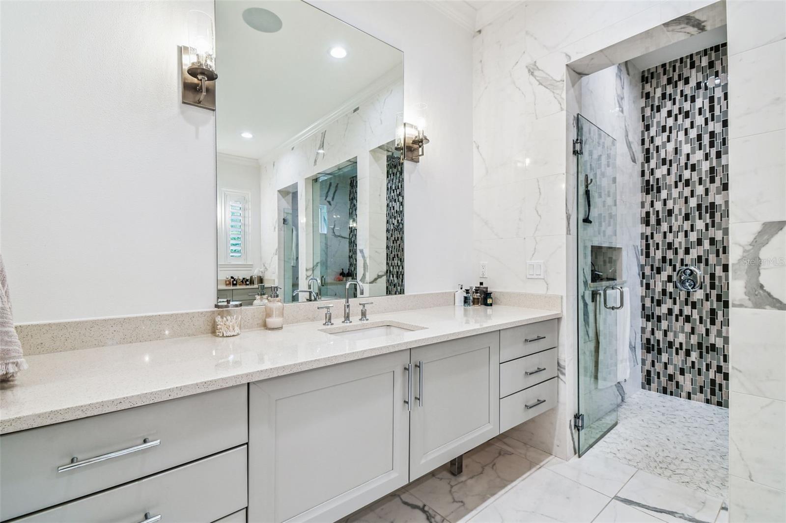 Image 38 of 100 For 8515 Loch Drive