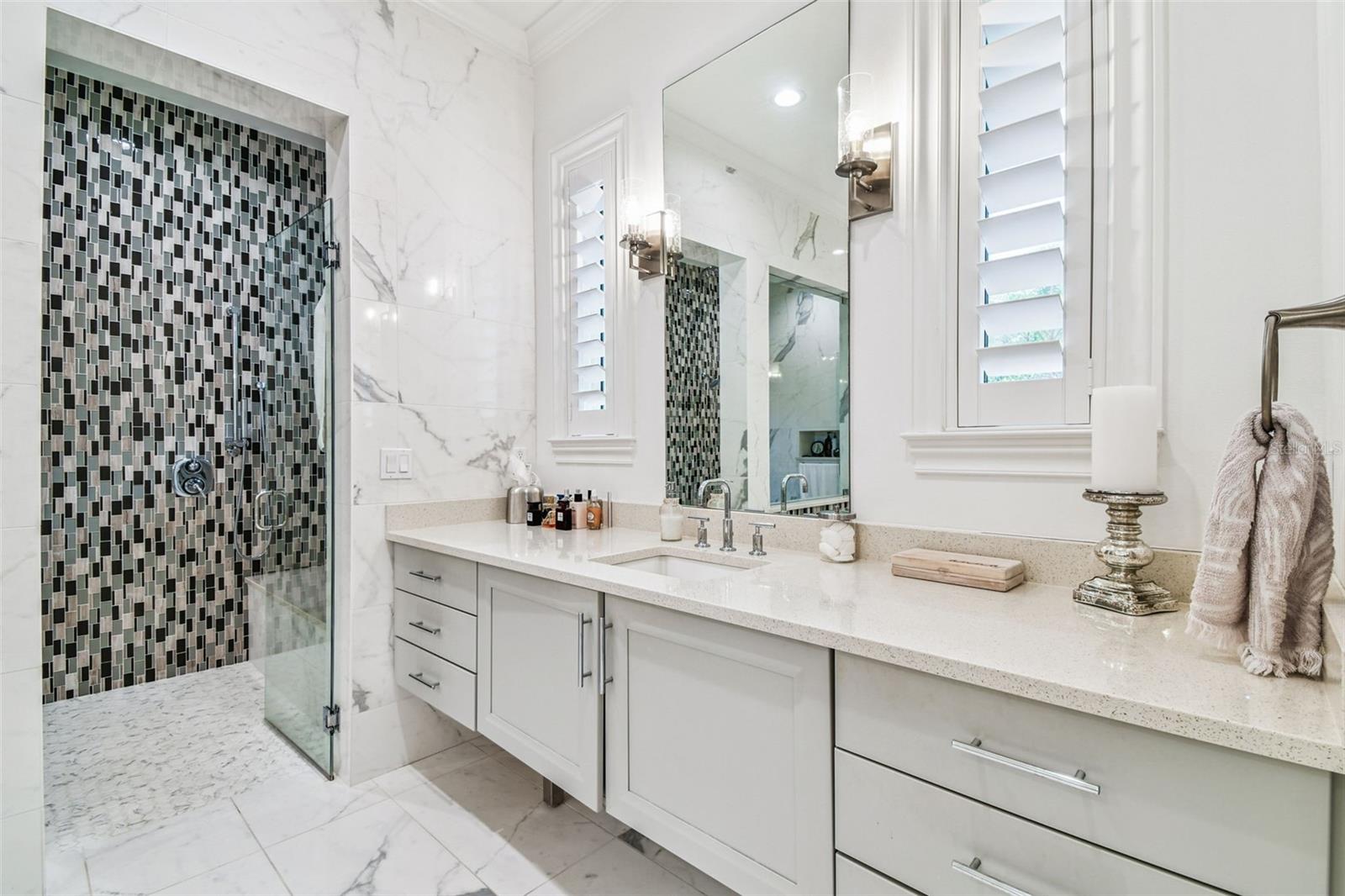 Image 42 of 100 For 8515 Loch Drive