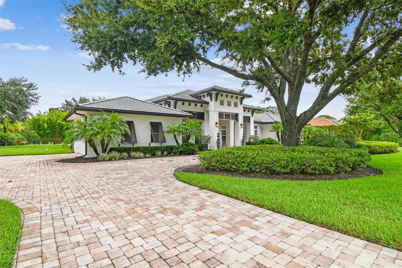 Image 5 of 100 For 8515 Loch Drive