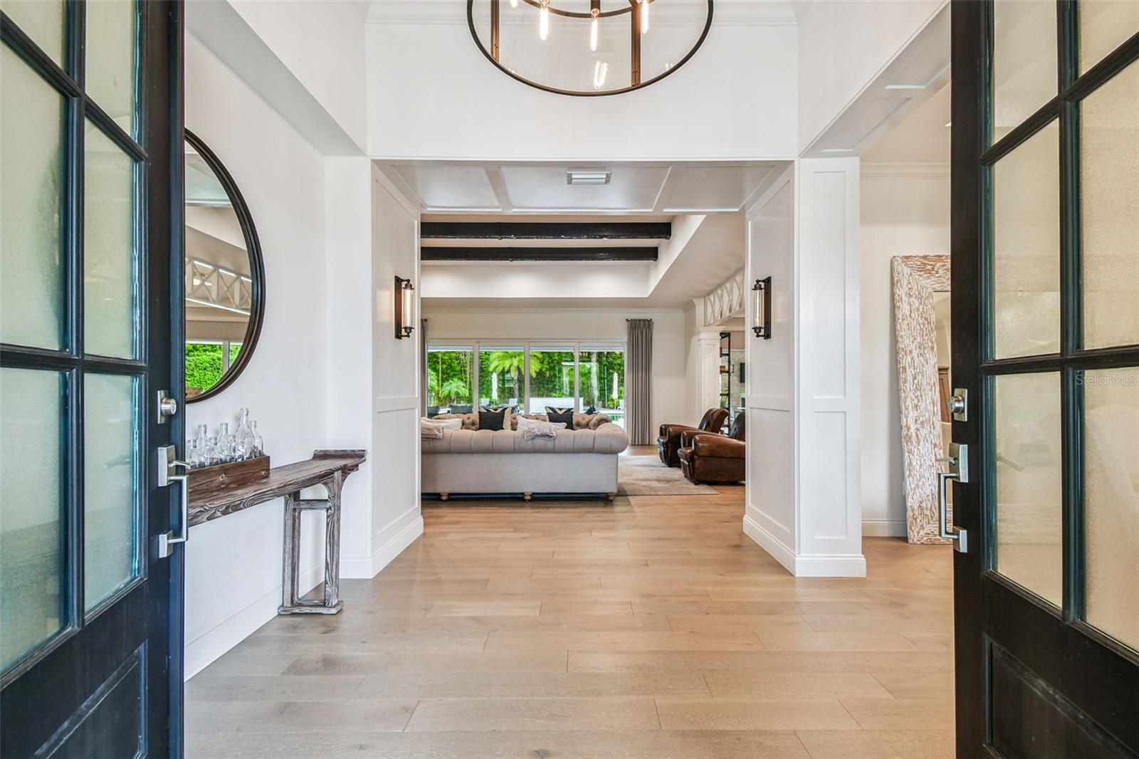 Image 7 of 100 For 8515 Loch Drive