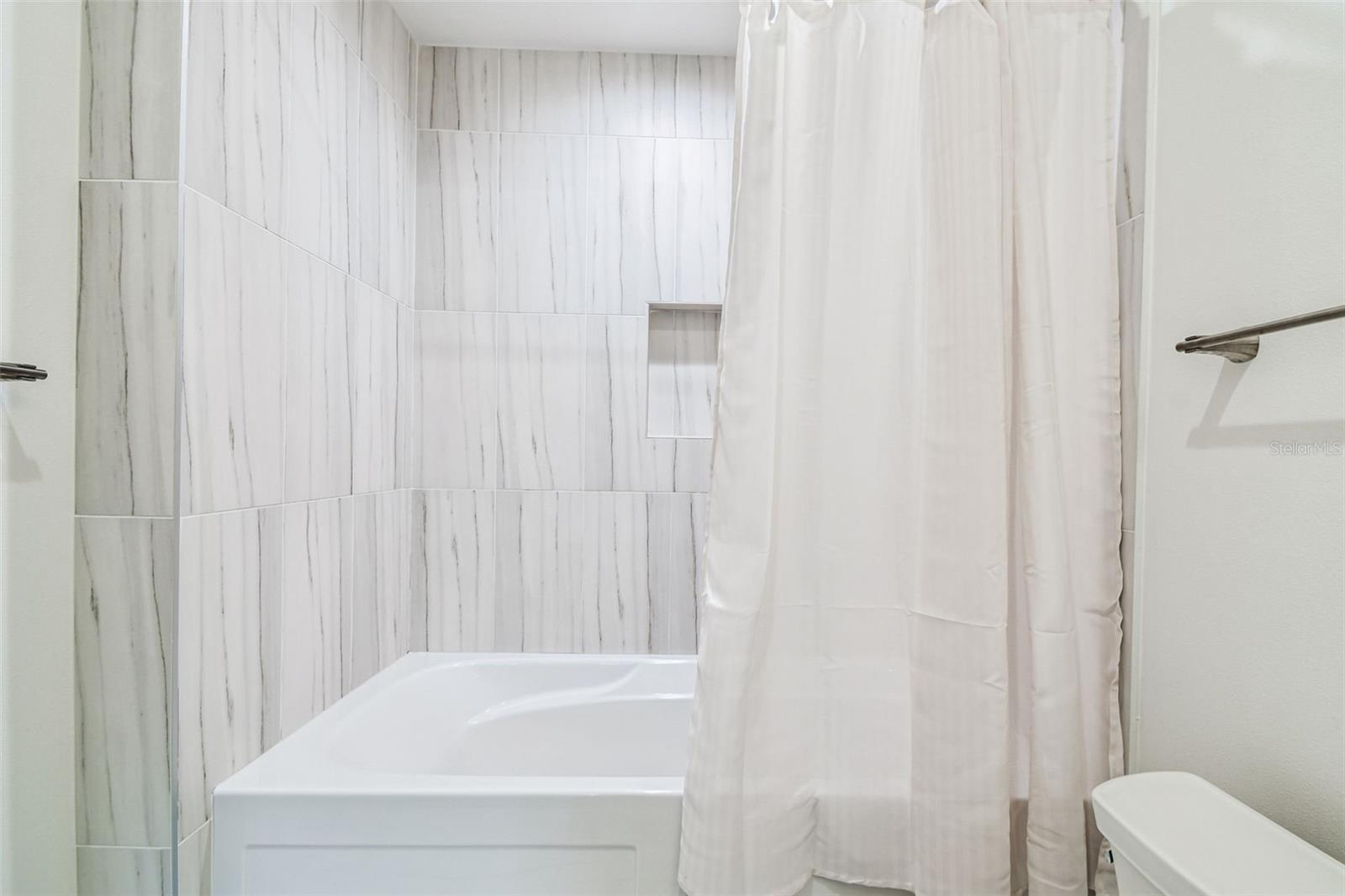Image 74 of 100 For 8515 Loch Drive