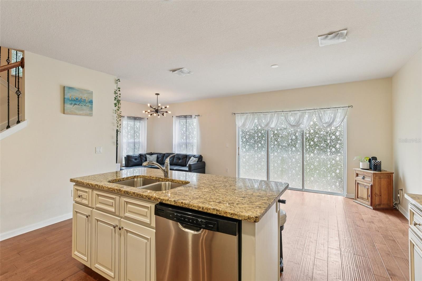 Image 11 of 50 For 1844 Sommarie Way