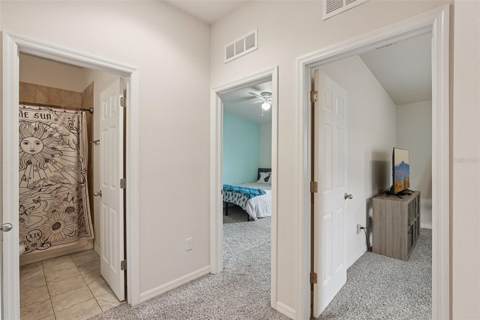 Image 21 of 50 For 1844 Sommarie Way
