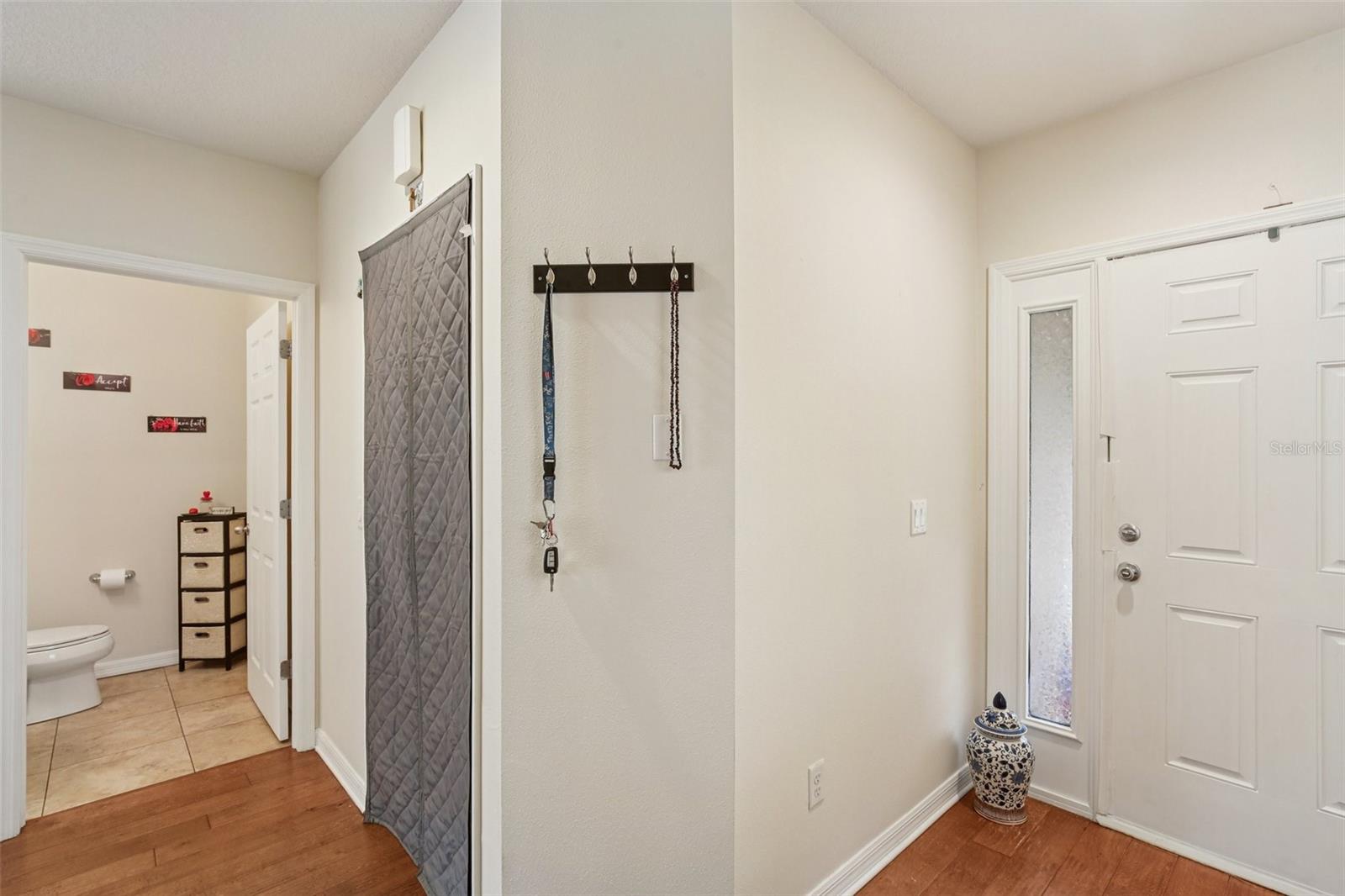 Image 6 of 50 For 1844 Sommarie Way