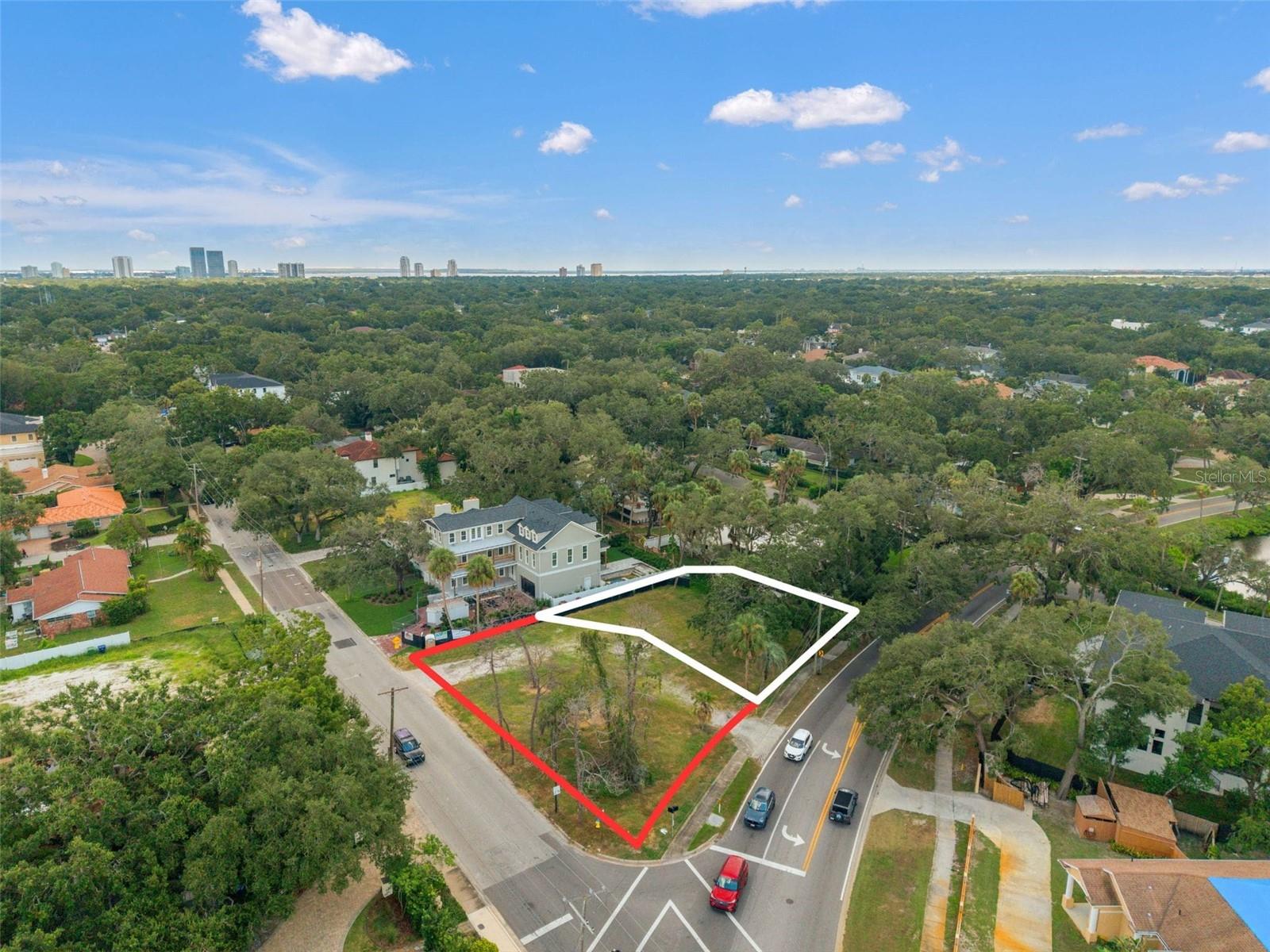 Image 4 of 18 For 2504 West Shore Boulevard