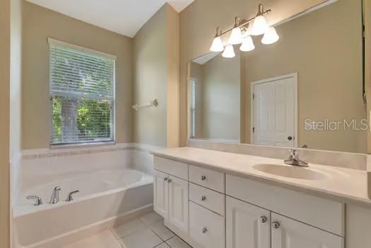 Listing photo id 9 for 10906 Holly Cone Drive