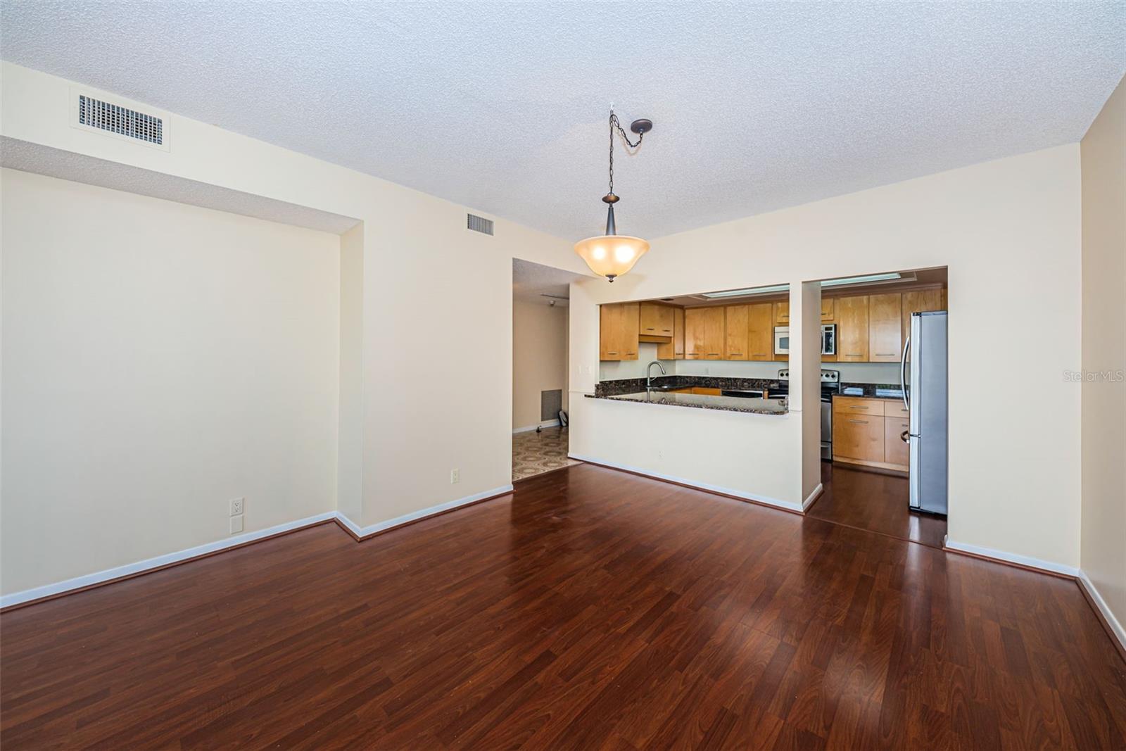 Image 15 of 57 For 8 Belleview Boulevard 601