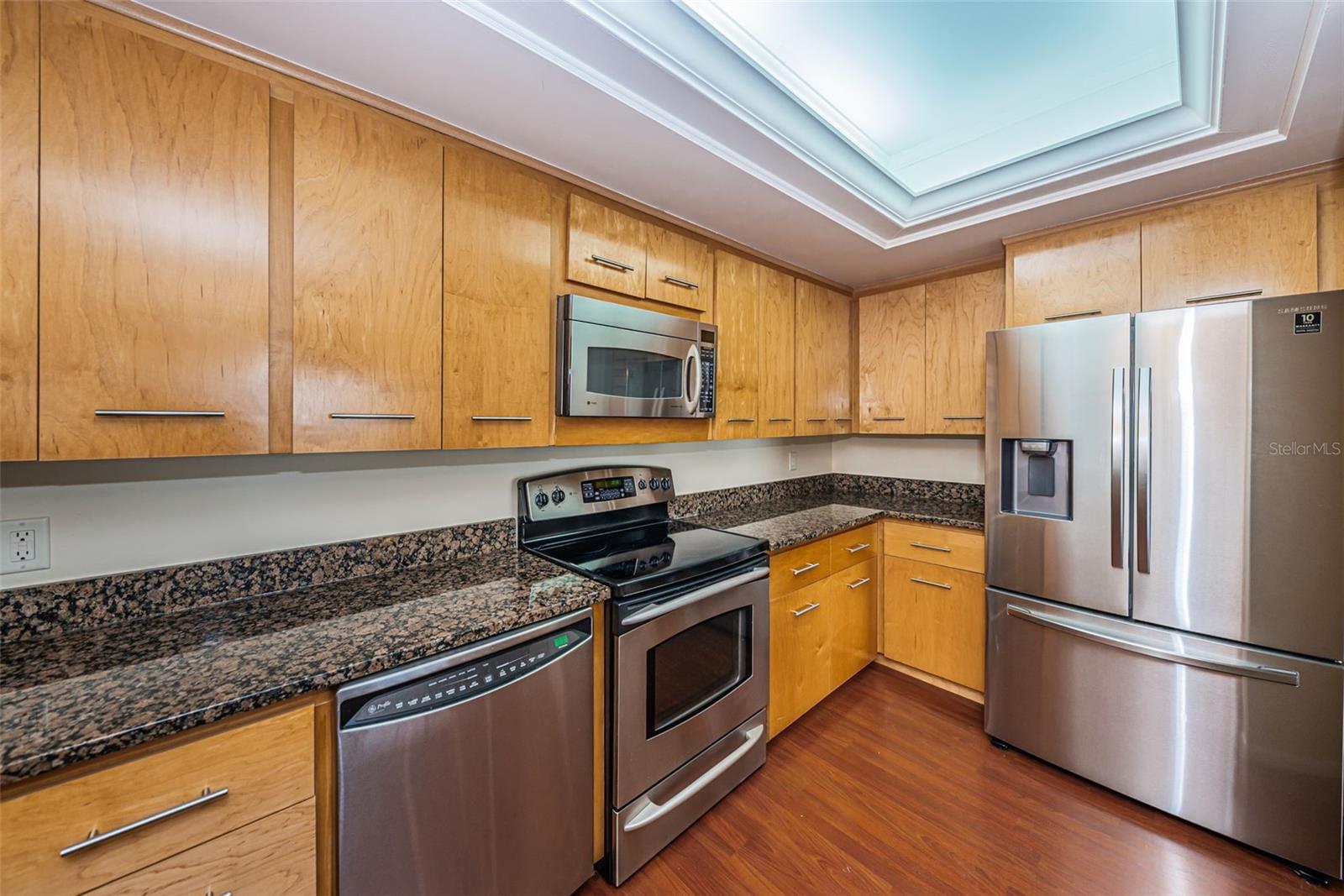 Image 24 of 57 For 8 Belleview Boulevard 601