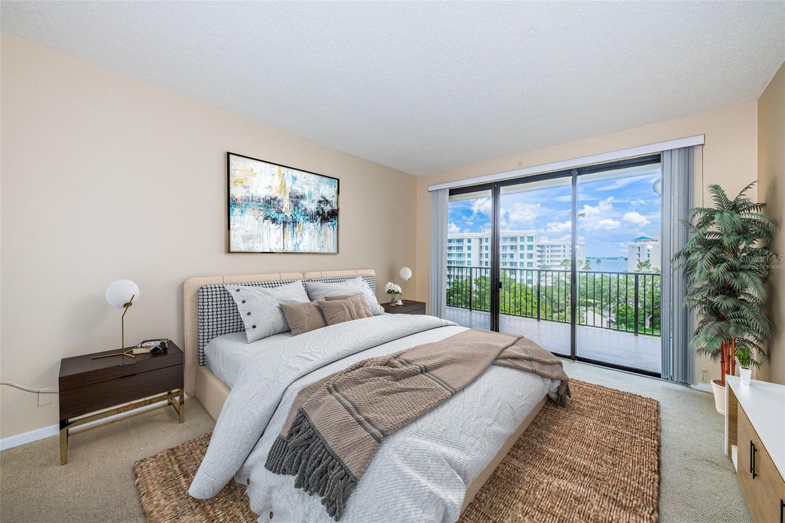 Image 25 of 57 For 8 Belleview Boulevard 601