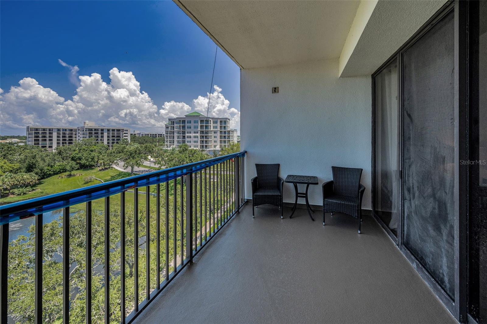 Image 35 of 57 For 8 Belleview Boulevard 601