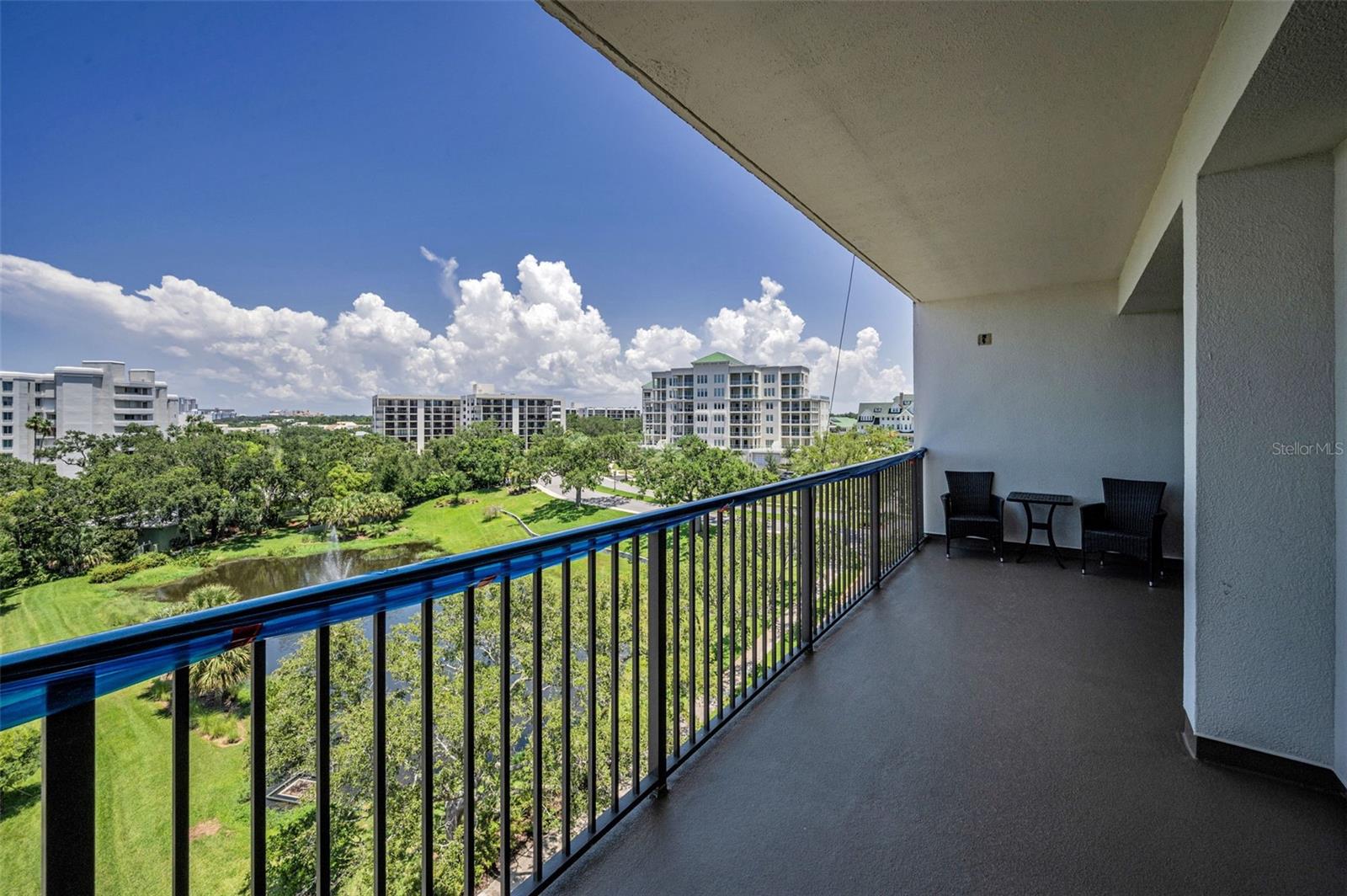 Image 42 of 57 For 8 Belleview Boulevard 601