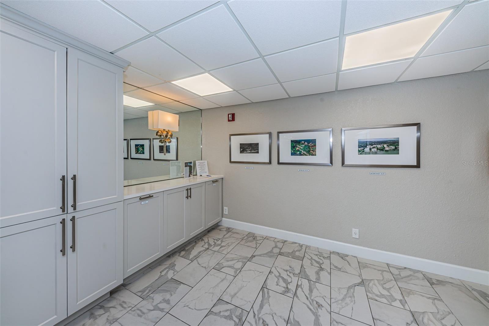 Image 43 of 57 For 8 Belleview Boulevard 601