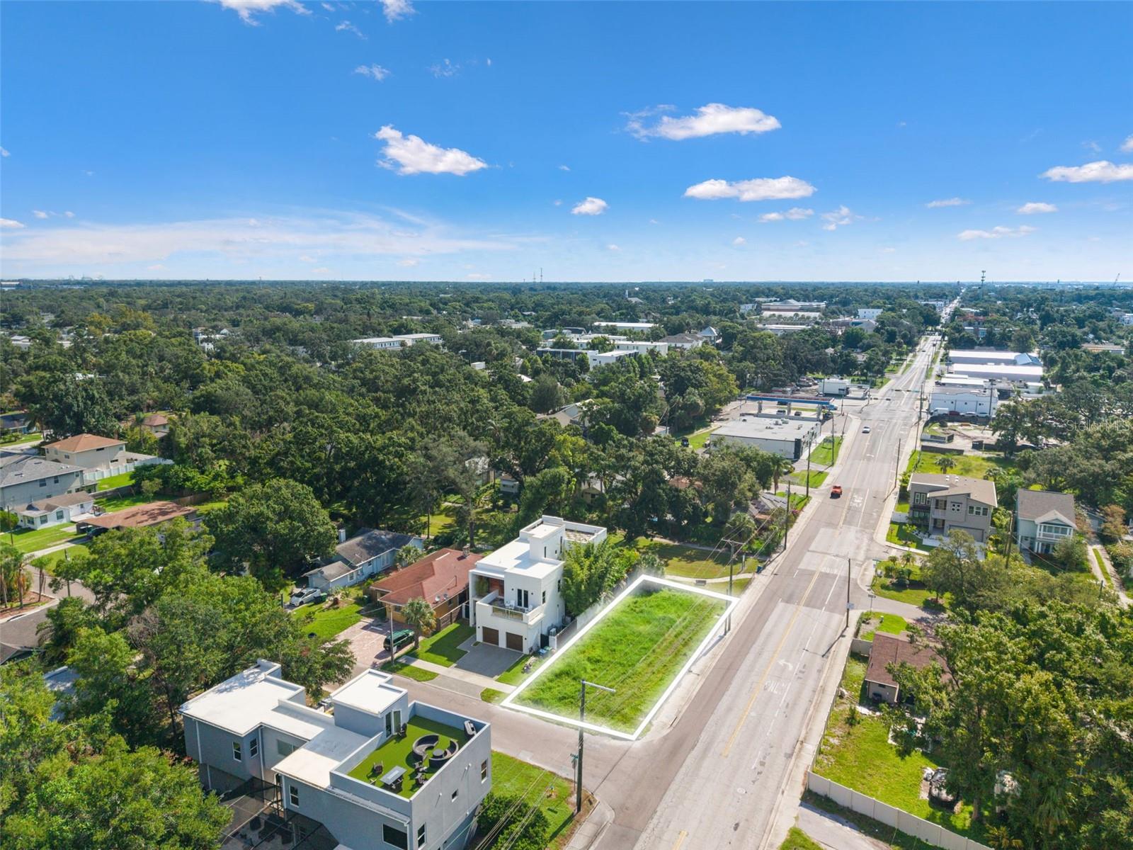 Image 3 of 10 For 2701 Myrtle Avenue