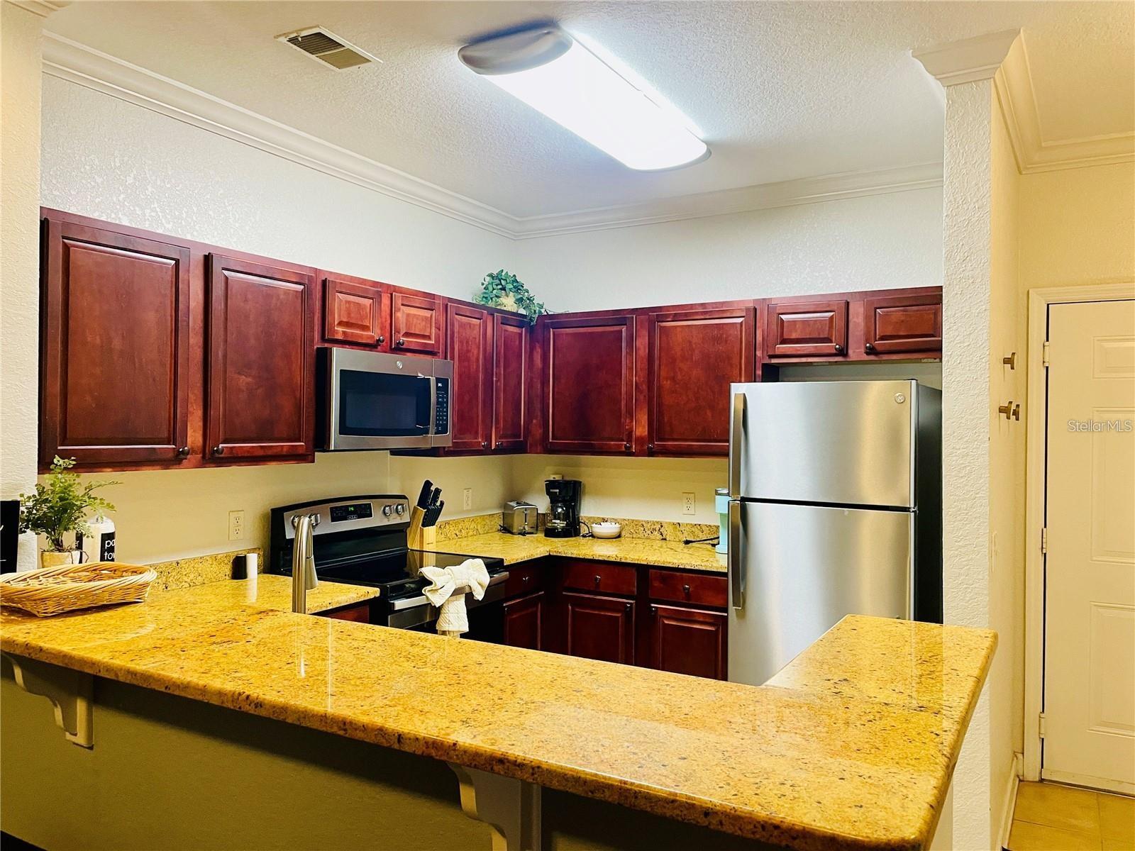 Image 10 of 40 For 8010 Tuscany Way 5301