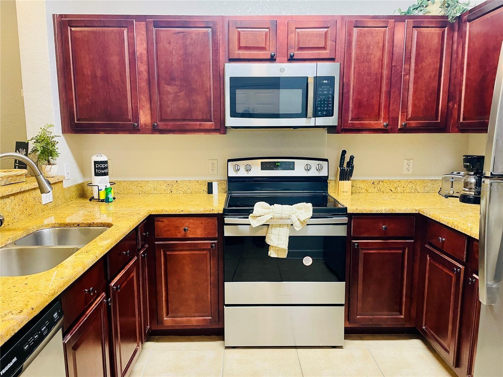 Image 11 of 40 For 8010 Tuscany Way 5301