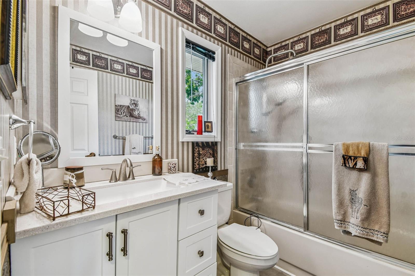 Image 37 of 100 For 1011 Pointe Alexis Drive
