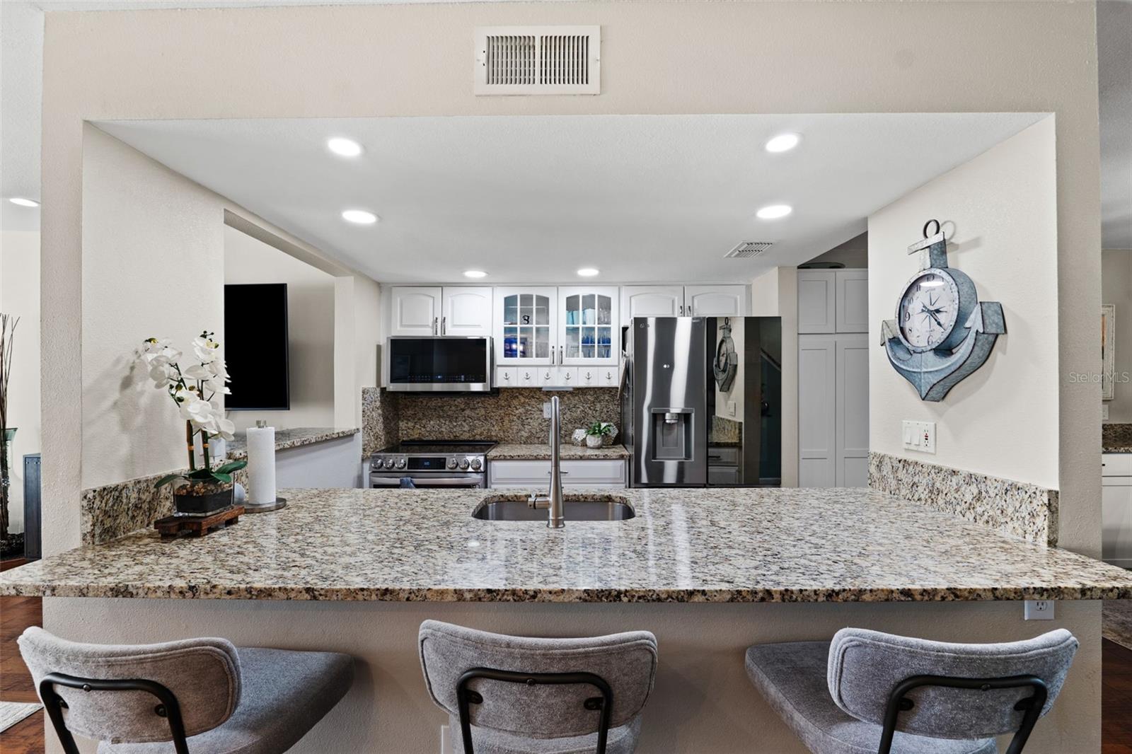 Image 15 of 74 For 639 Garland Circle