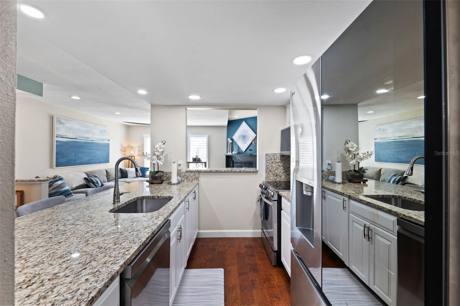 Image 17 of 74 For 639 Garland Circle