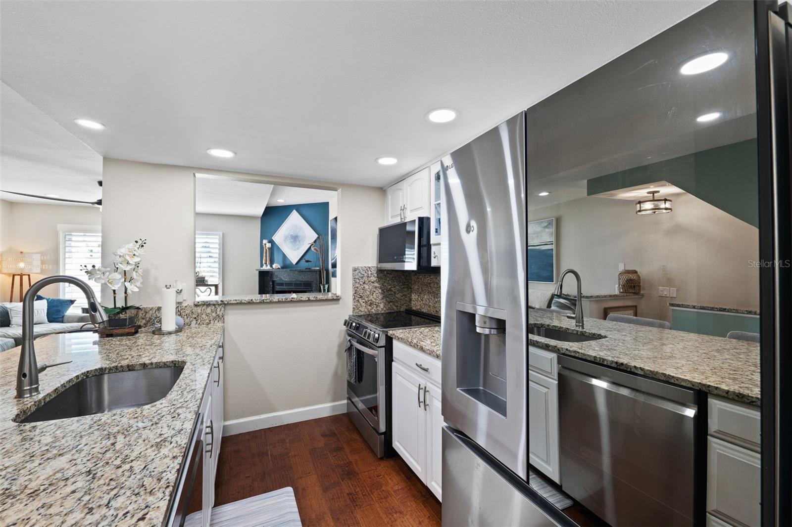 Image 18 of 74 For 639 Garland Circle