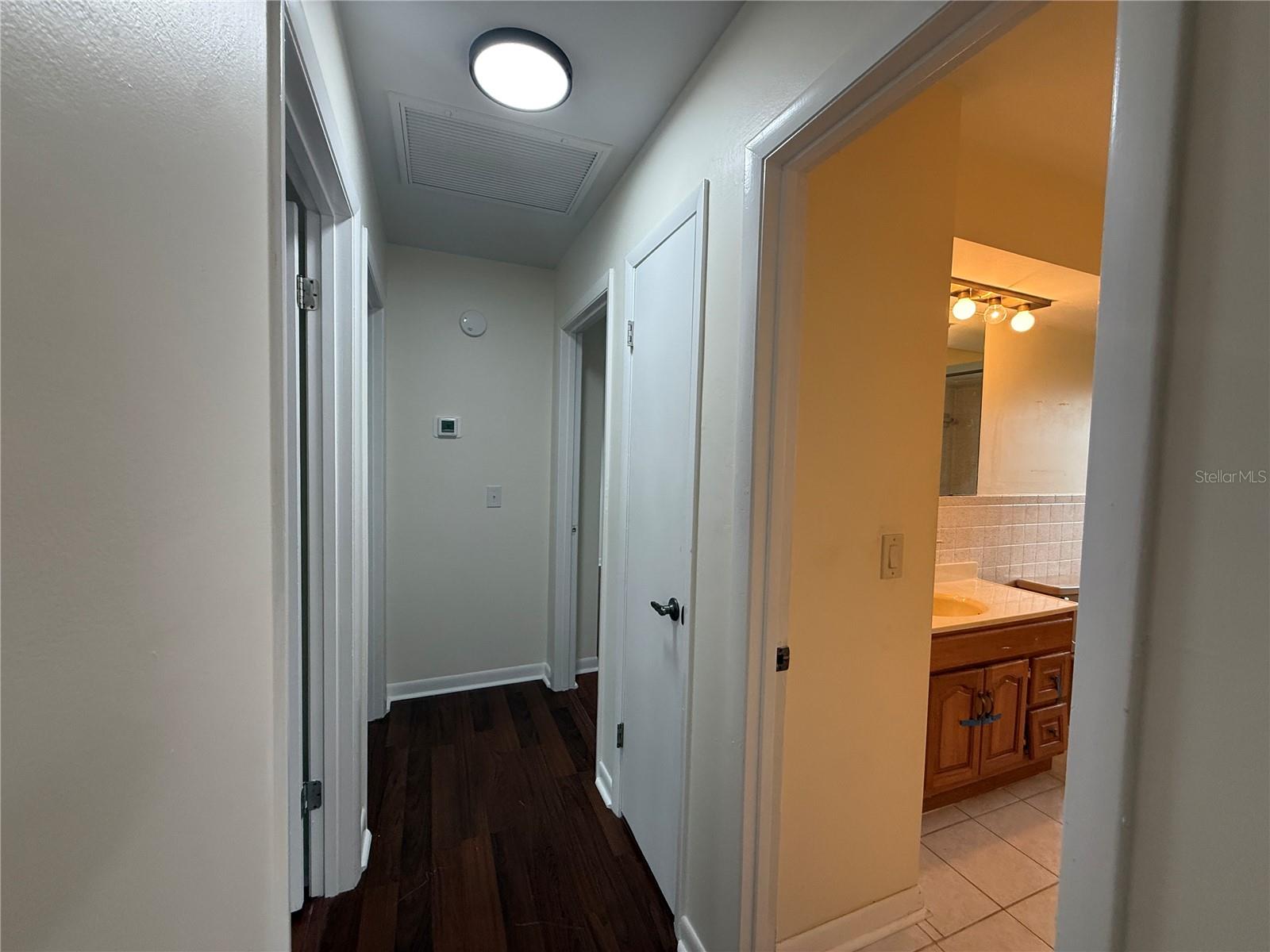 Image 24 of 37 For 6202 Brandon Cir