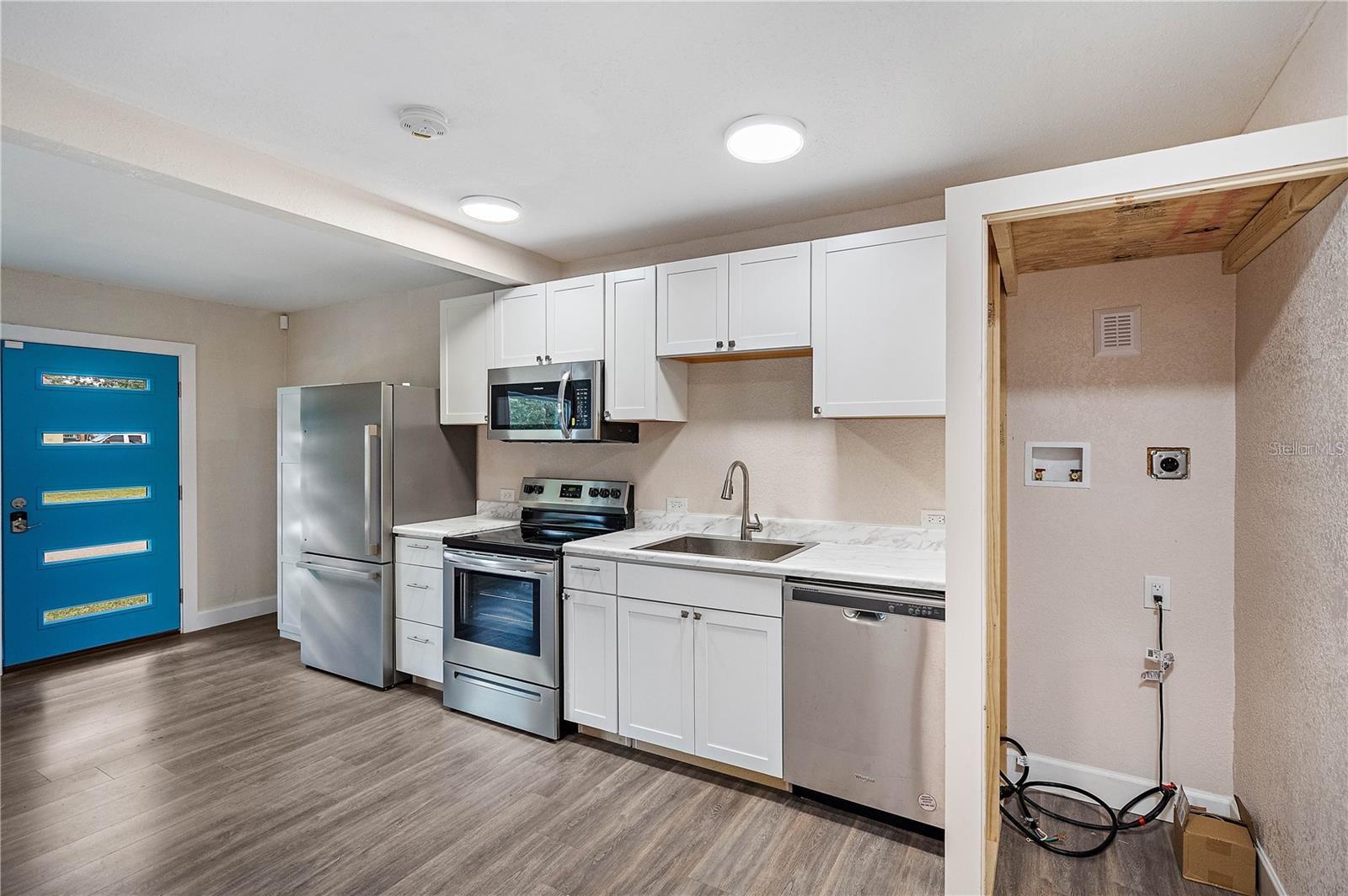Image 27 of 44 For 7101 59th Street N