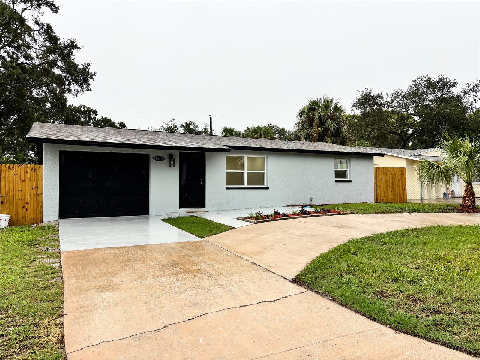 Image 3 of 43 For 12049 132nd Avenue