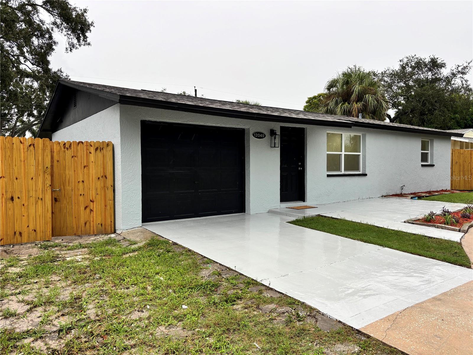 Image 4 of 43 For 12049 132nd Avenue
