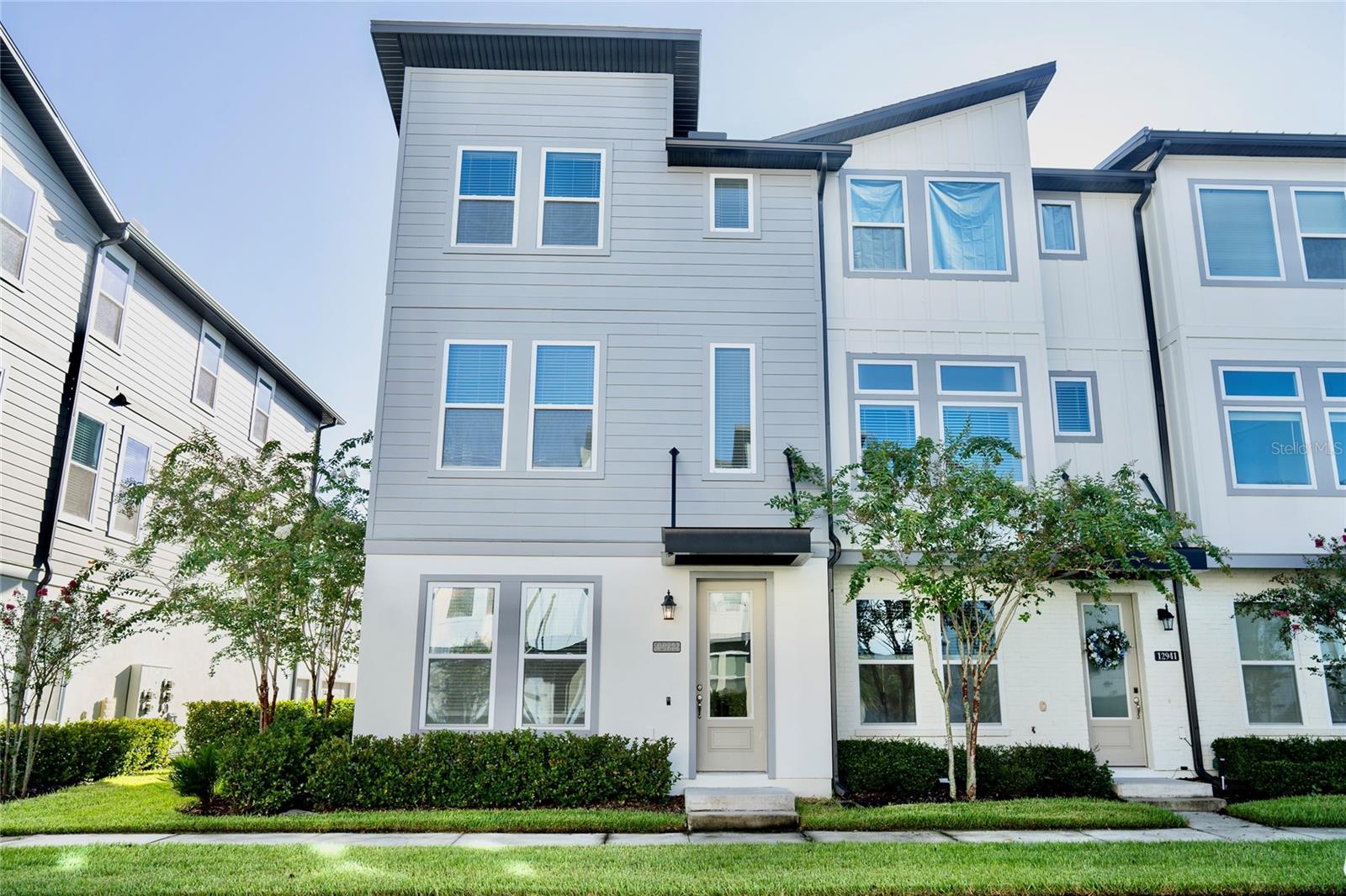 Image 2 of 30 For 12935 Gabor Avenue