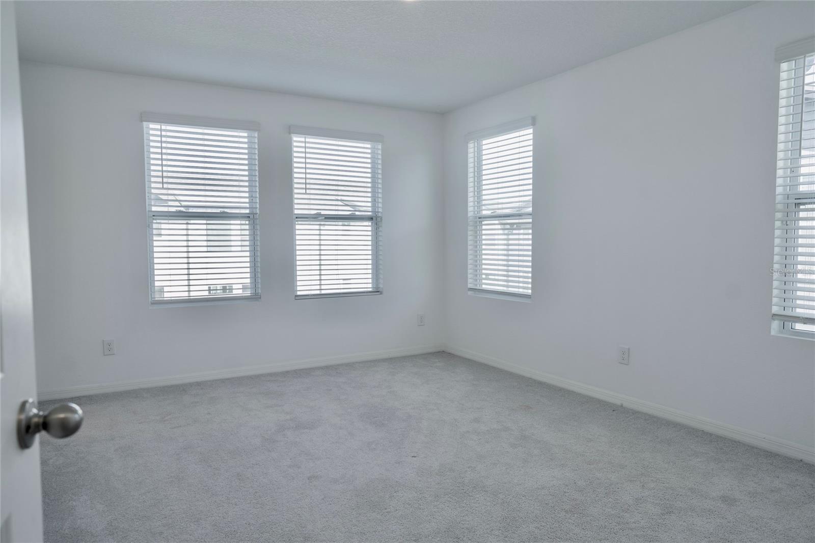 Image 3 of 30 For 12935 Gabor Avenue