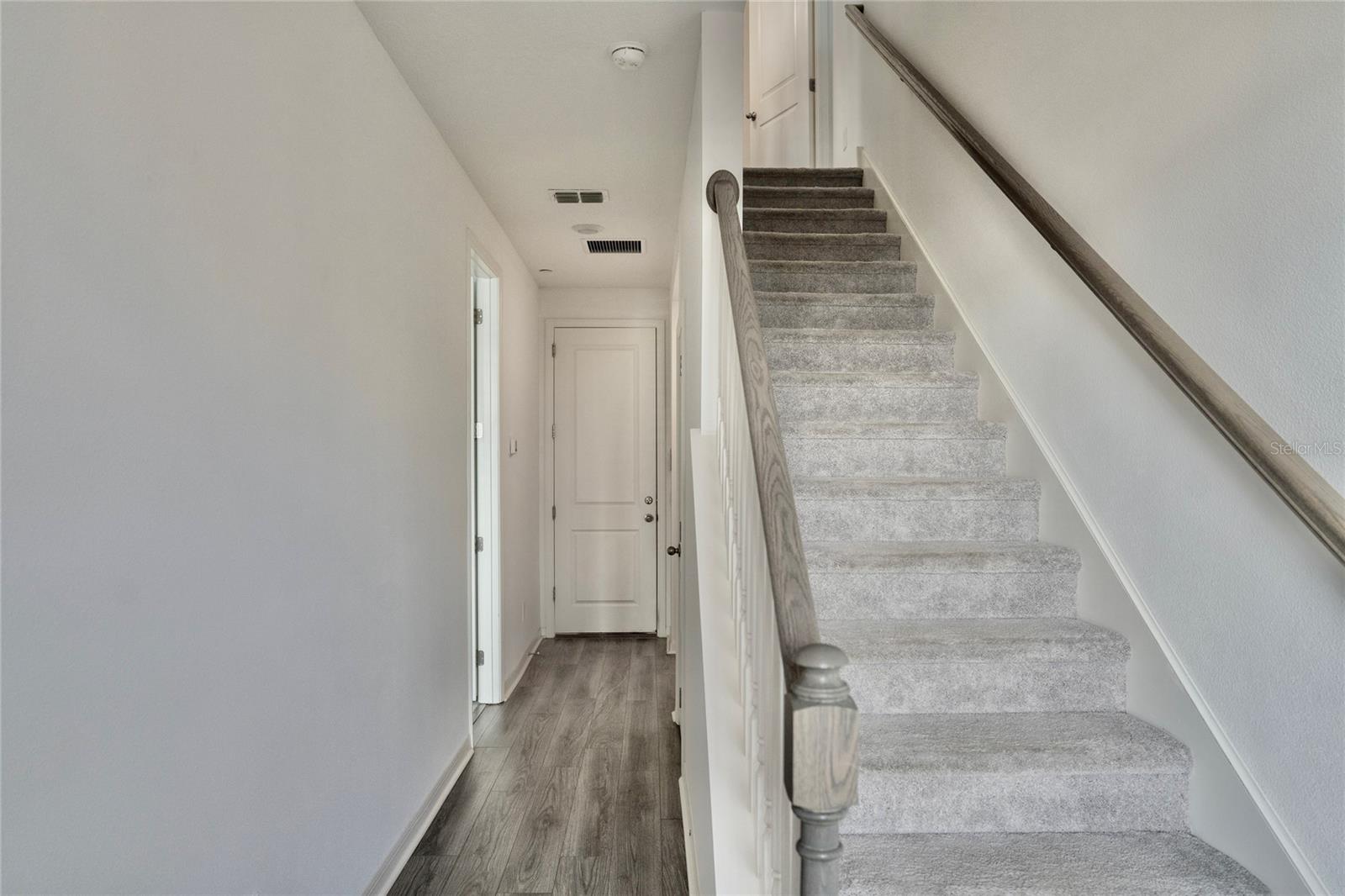 Image 6 of 30 For 12935 Gabor Avenue