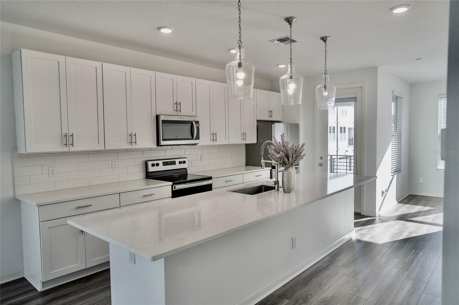 Image 7 of 30 For 12935 Gabor Avenue