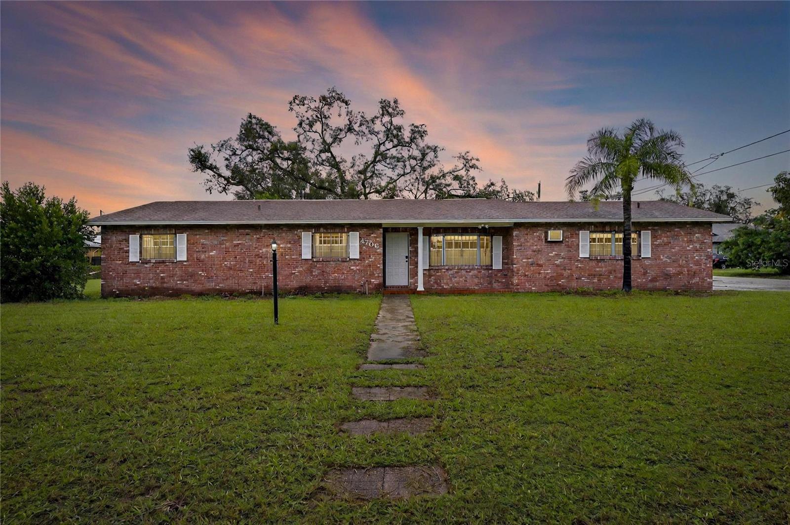 Details for 4706 Linebaugh Avenue, TAMPA, FL 33617