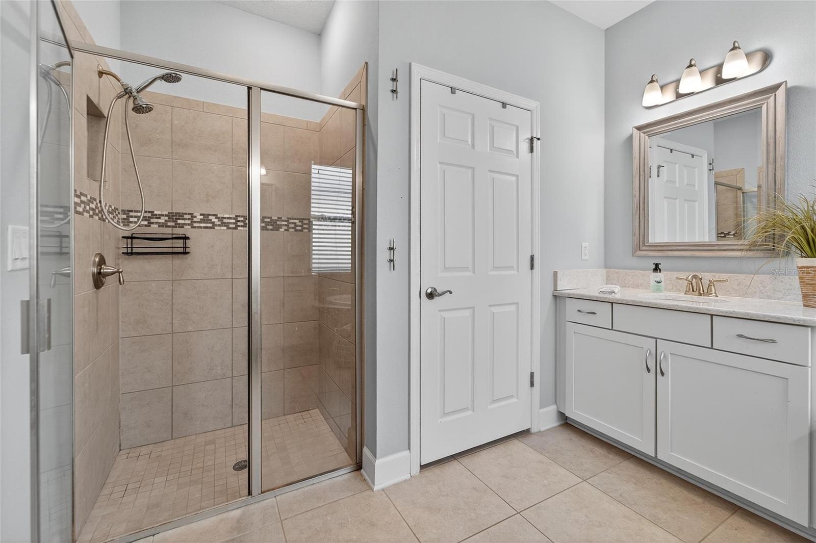 Image 37 of 83 For 5227 Admiral Pointe Drive