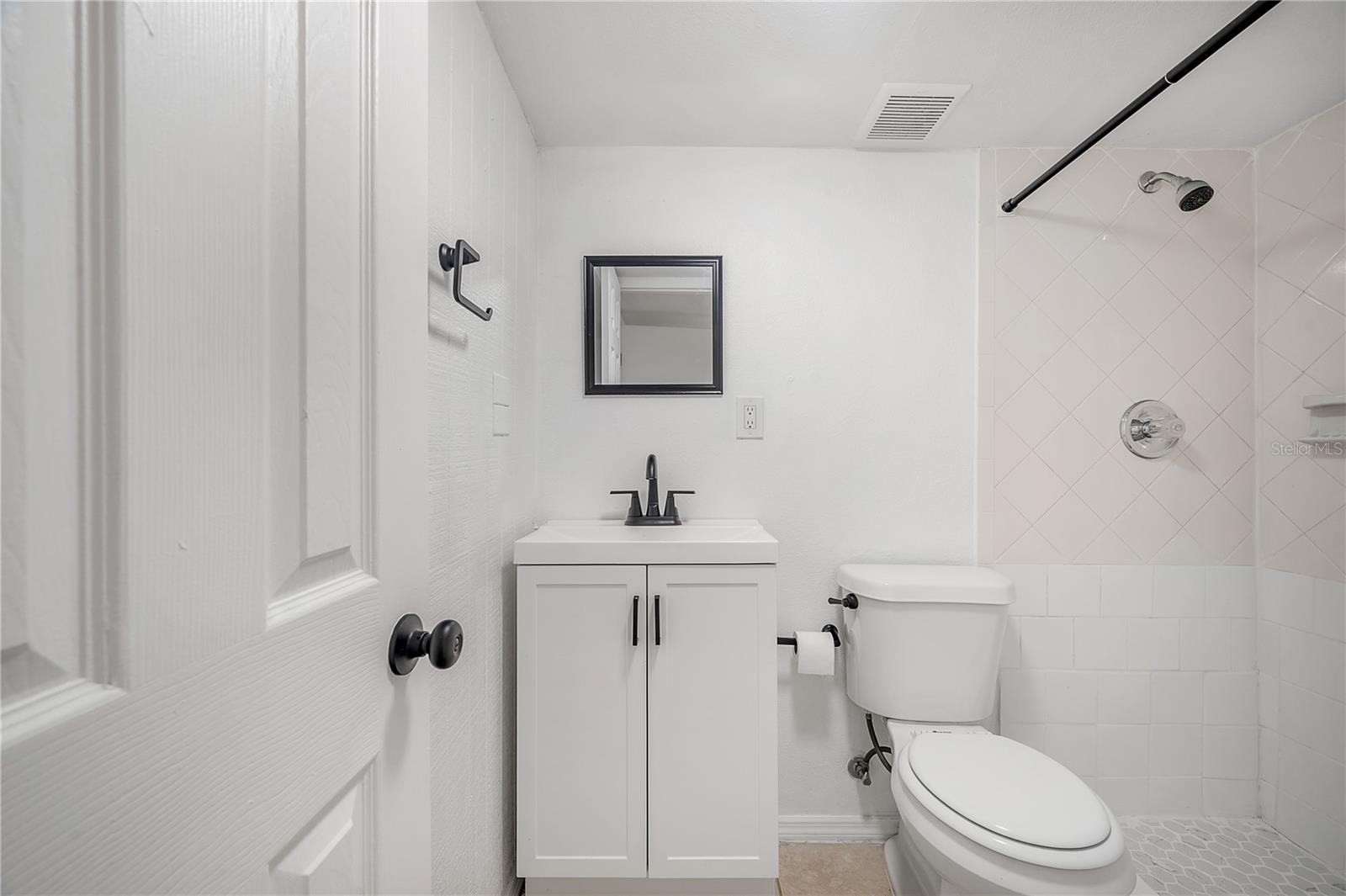 Image 11 of 18 For 6914 Orleans Avenue 2