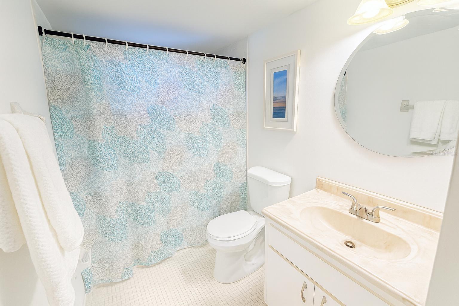 Image 11 of 17 For 5154 Turquoise Lane 207