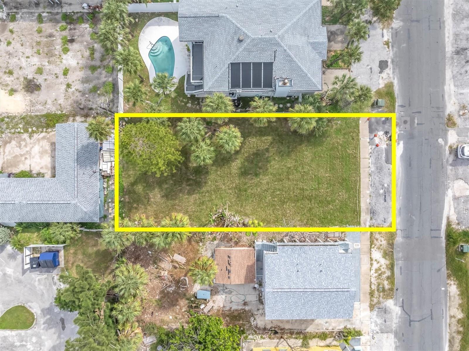 Image 2 of 14 For 623 73rd Avenue