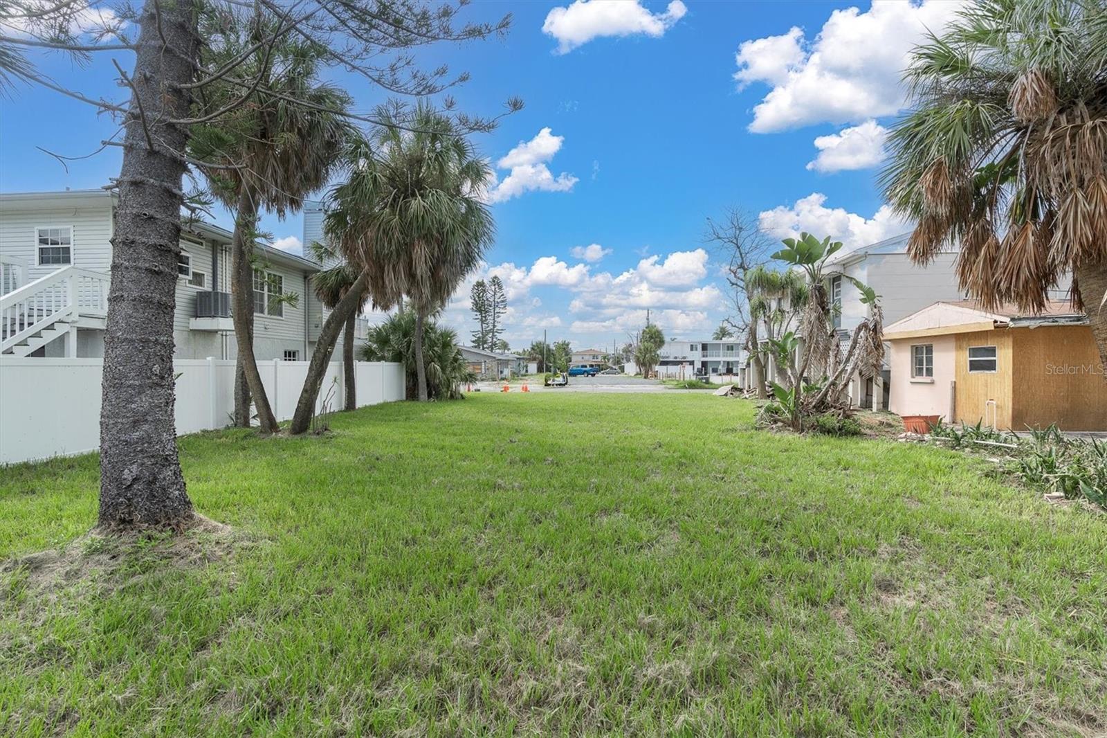 Image 8 of 14 For 623 73rd Avenue