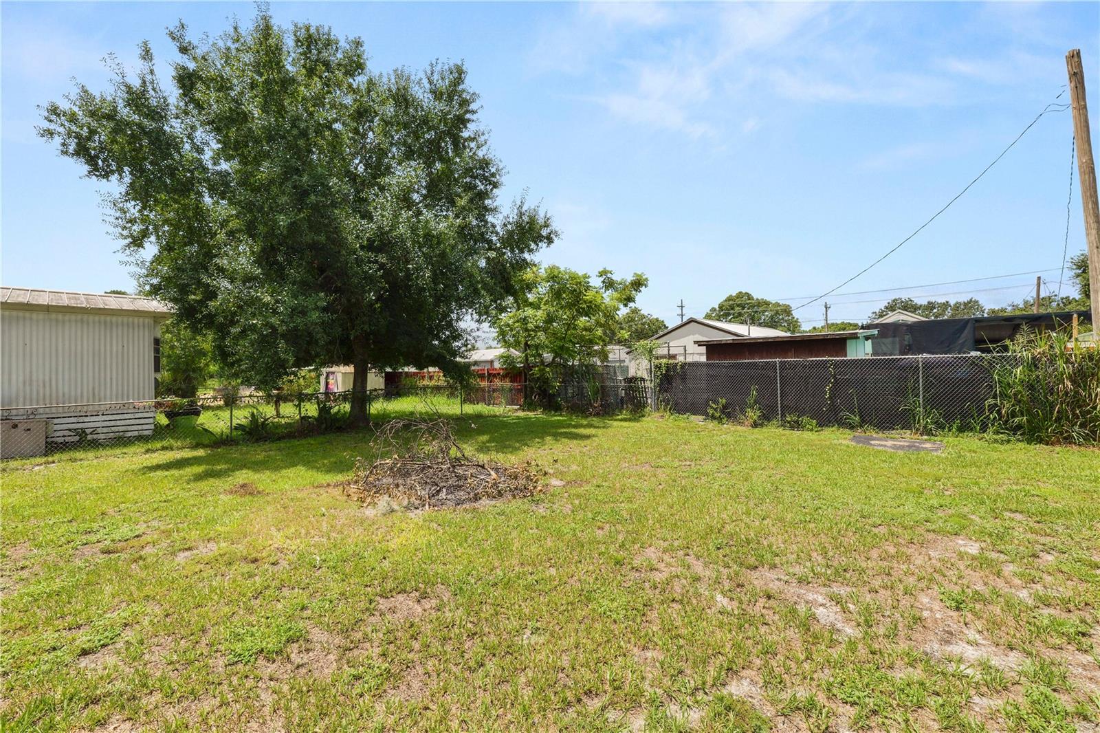Image 18 of 26 For 1111 Terry Avenue