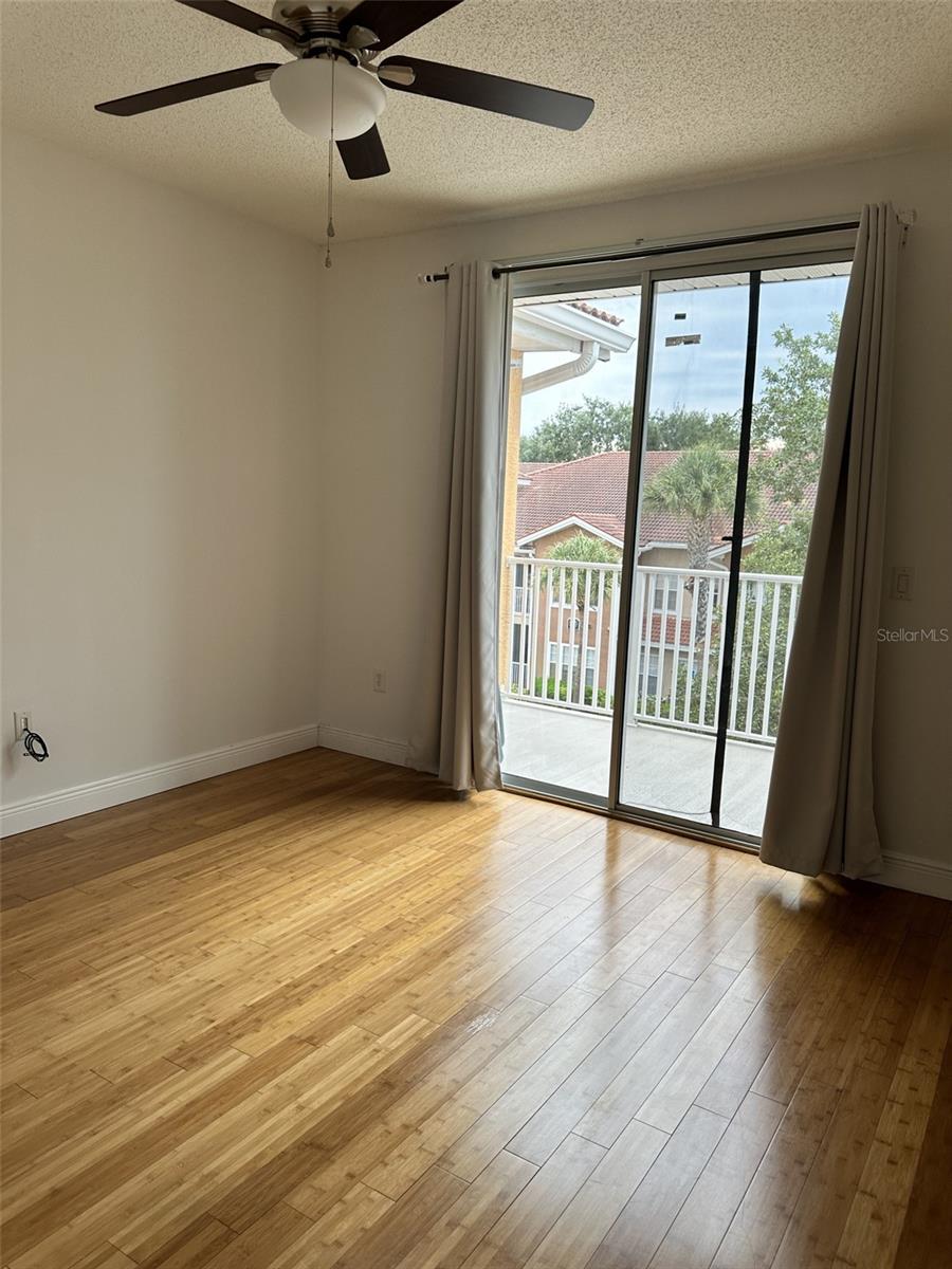 Listing photo id 10 for 12031 Villanova Drive 110