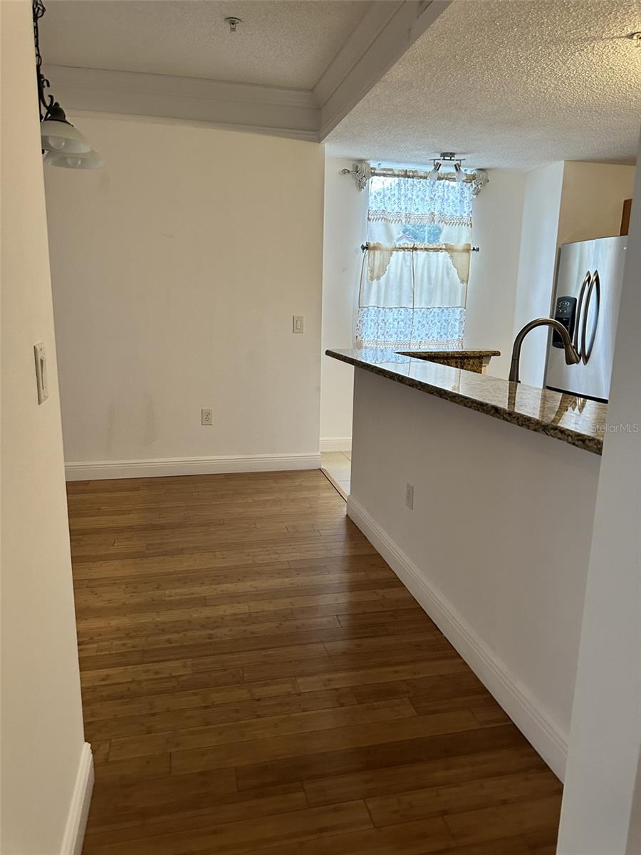 Listing photo id 31 for 12031 Villanova Drive 110