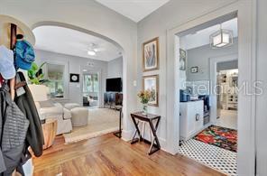 Image 30 of 80 For 421 11th Avenue Ne