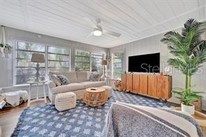 Image 51 of 80 For 421 11th Avenue Ne