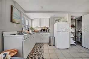 Image 73 of 80 For 421 11th Avenue Ne