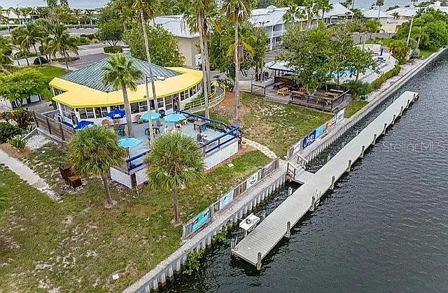 Image 22 of 36 For 826 Bahia Del Sol Drive 56