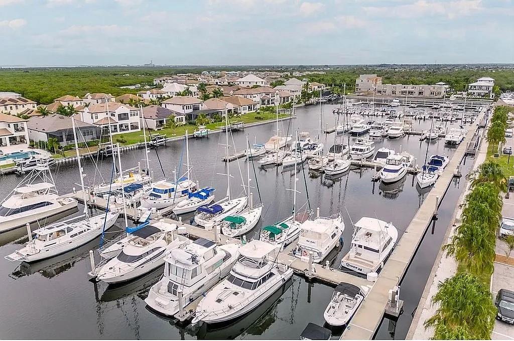 Image 34 of 36 For 826 Bahia Del Sol Drive 56