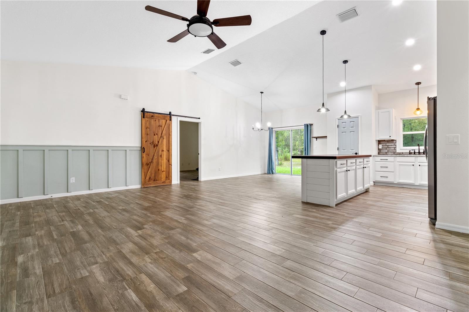 Image 13 of 48 For 11320 Salome Street