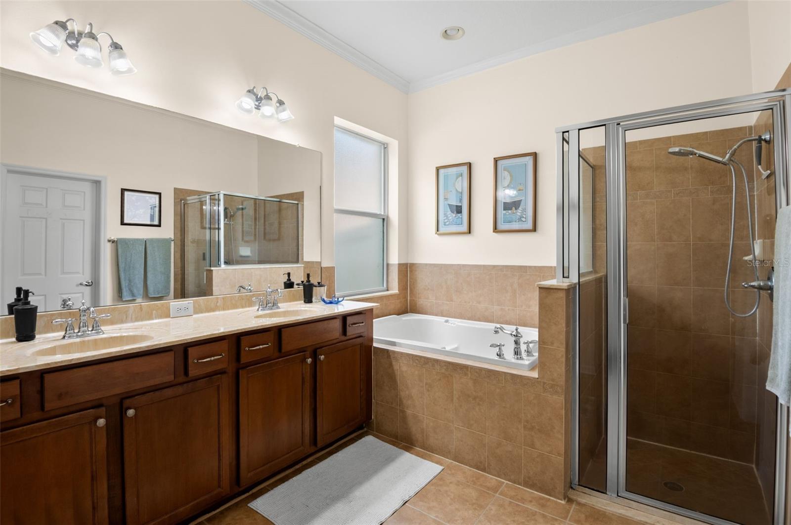 Image 38 of 56 For 3546 Brook Crossing Drive