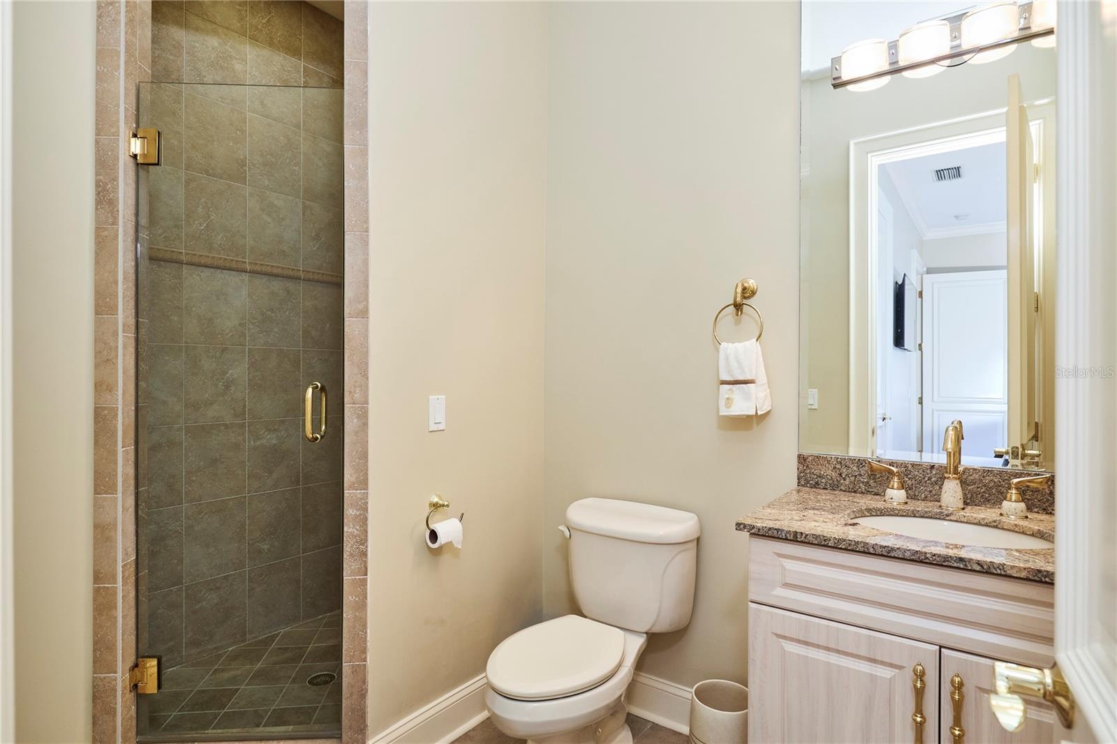 Image 36 of 49 For 3517 San Miguel Street N