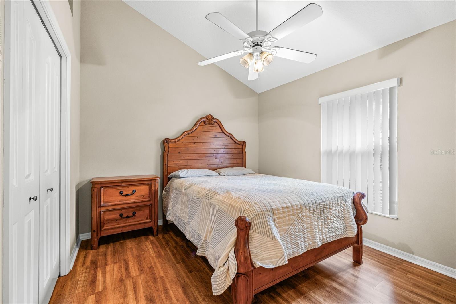 Image 17 of 25 For 16521 Lake Heather Drive